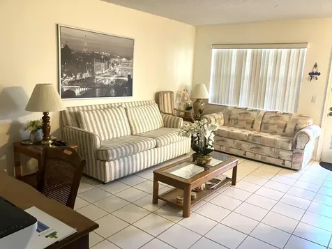 283 Durham H Deerfield Beach FL 33442