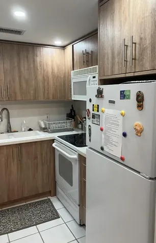 283 Durham H Deerfield Beach FL 33442