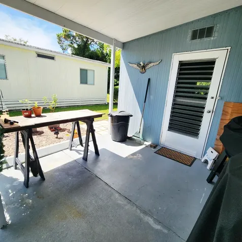6 Angelita Port Saint Lucie FL 34952