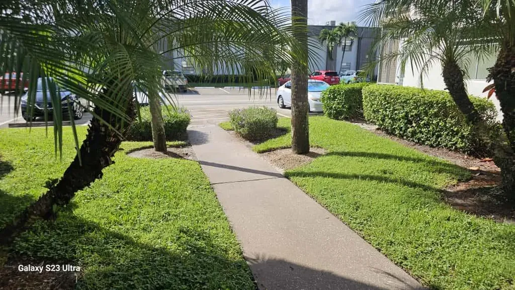 400 Piedmont I Delray Beach FL 33484