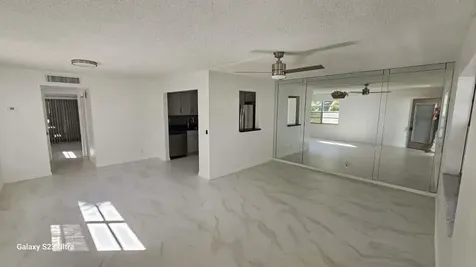 400 Piedmont I Delray Beach FL 33484