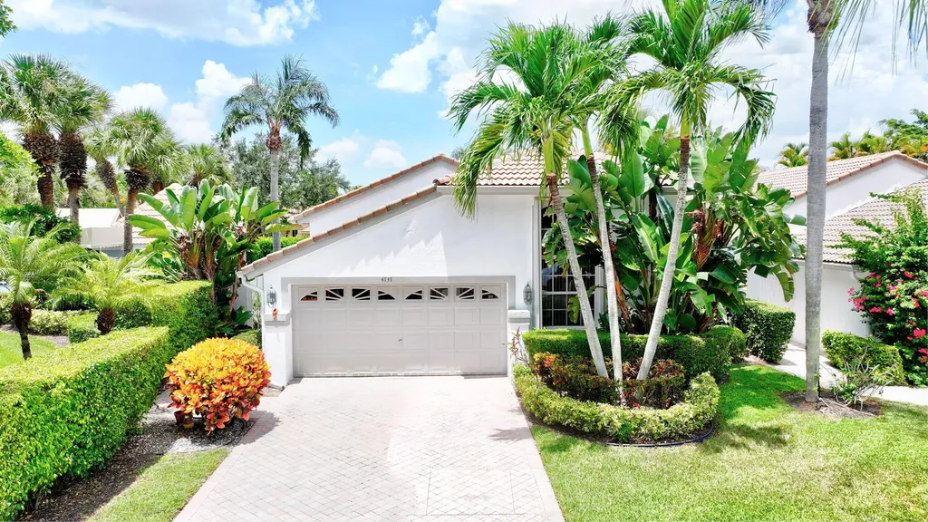 4737 Carlton Golf Drive Lake Worth FL 33449