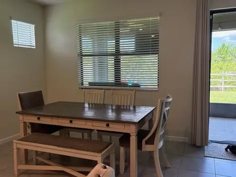 571 Se Old Country Road Palm Bay FL 32909