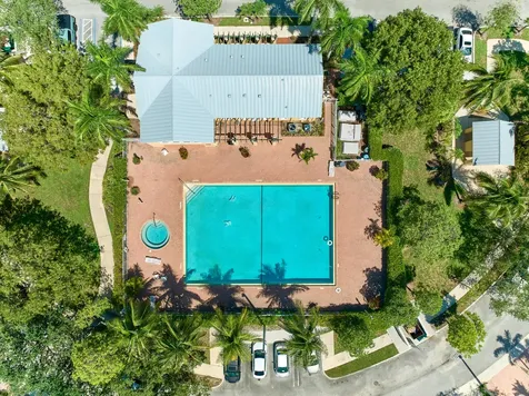 1006 Shoma Drive Royal Palm Beach FL 33414