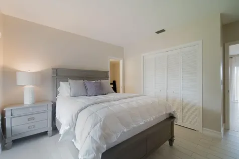 11355 Pond View Drive Wellington FL 33414