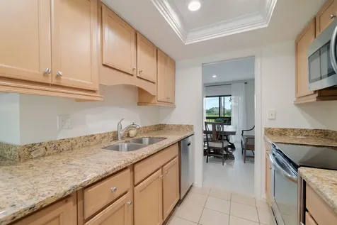 11355 Pond View Drive Wellington FL 33414