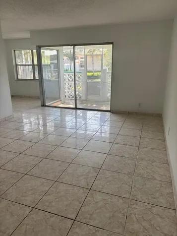 2075 Nw 46th Avenue Lauderhill FL 33313