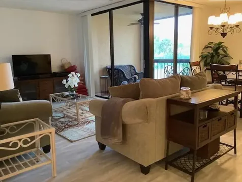 450 Egret Circle Delray Beach FL 33444