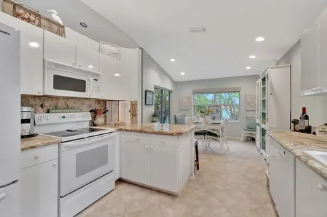 7942 Laina Lane Boynton Beach FL 33437
