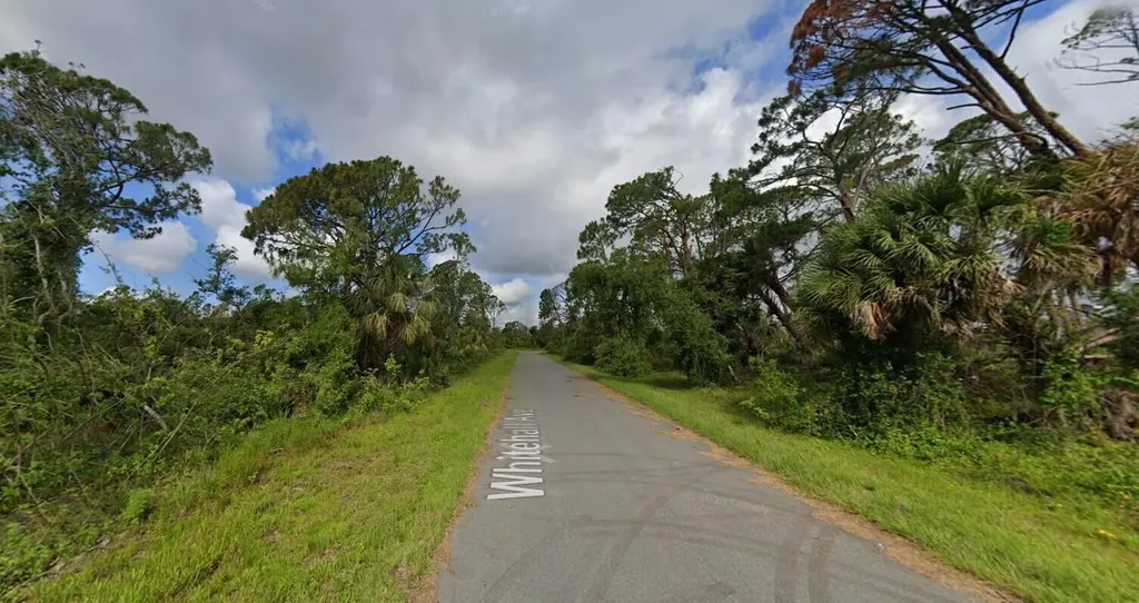 15501 Whitehall Avenue Port Charlotte FL 33953
