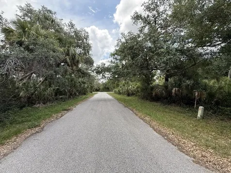 15501 Whitehall Avenue Port Charlotte FL 33953