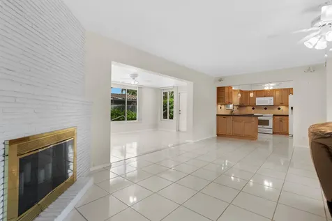 2720 Se 2nd Court Pompano Beach FL 33062