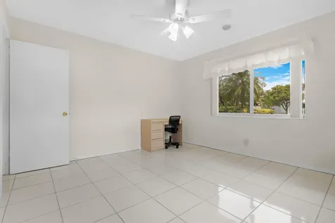 2720 Se 2nd Court Pompano Beach FL 33062