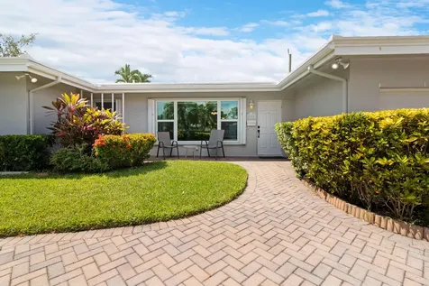 2720 Se 2nd Court Pompano Beach FL 33062