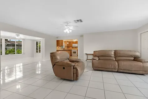 2720 Se 2nd Court Pompano Beach FL 33062