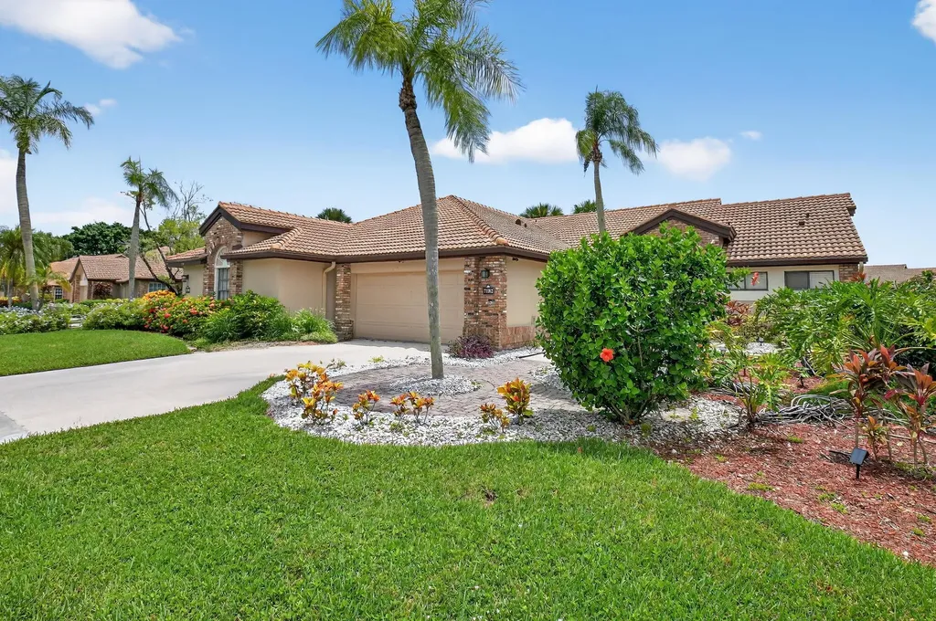 7182 Le Chalet Boulevard Boynton Beach FL 33472