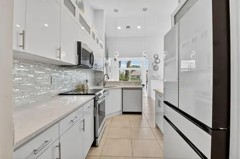 7182 Le Chalet Boulevard Boynton Beach FL 33472