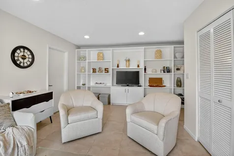 7182 Le Chalet Boulevard Boynton Beach FL 33472