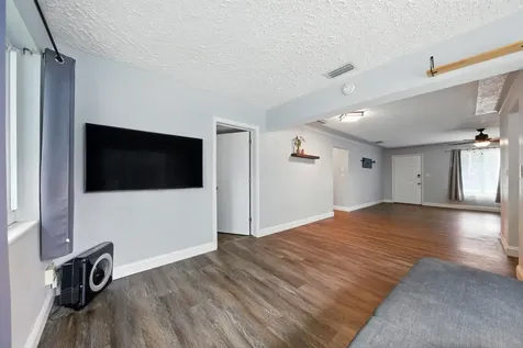 2898 Se 1st Place Boynton Beach FL 33435