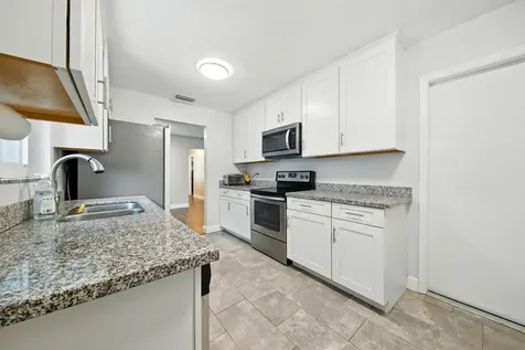 2898 Se 1st Place Boynton Beach FL 33435