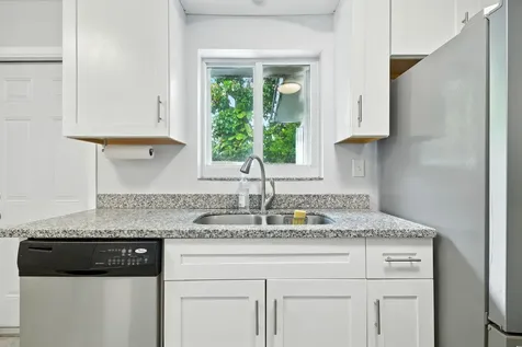 2898 Se 1st Place Boynton Beach FL 33435