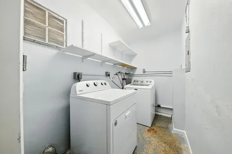 2898 Se 1st Place Boynton Beach FL 33435