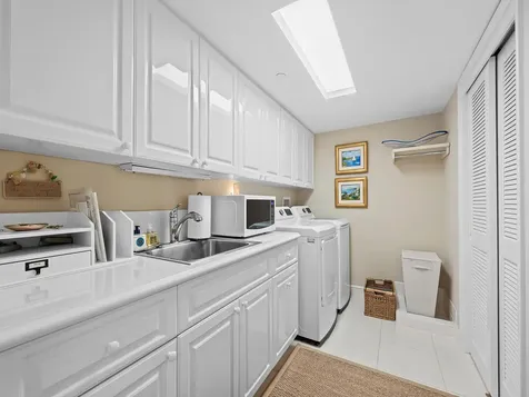 2727 S Ocean Boulevard Highland Beach FL 33487