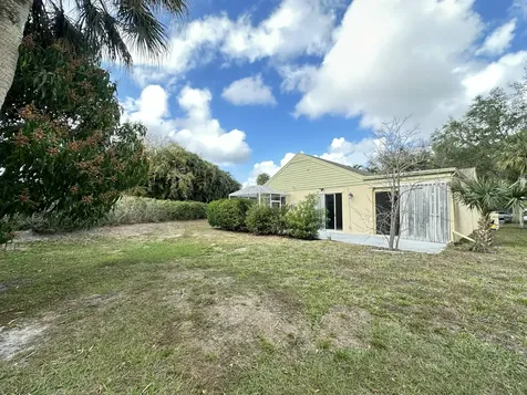 7729 Forest Green Lane Boynton Beach FL 33436