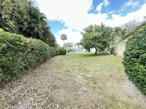 7729 Forest Green Lane Boynton Beach FL 33436