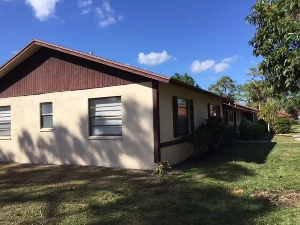 435 Glenwood Drive West Palm Beach FL 33415