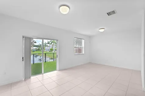 5515 NW 27th Street Lauderhill FL 33313
