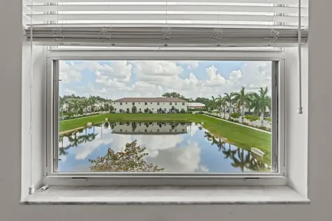 5515 NW 27th Street Lauderhill FL 33313