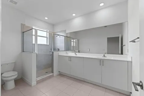 5515 NW 27th Street Lauderhill FL 33313