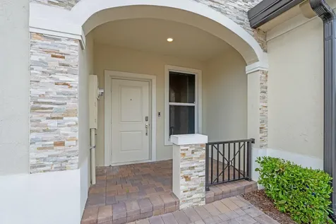 5515 NW 27th Street Lauderhill FL 33313