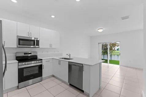 5515 NW 27th Street Lauderhill FL 33313