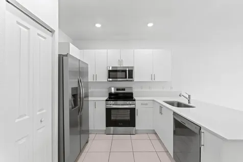 5515 NW 27th Street Lauderhill FL 33313