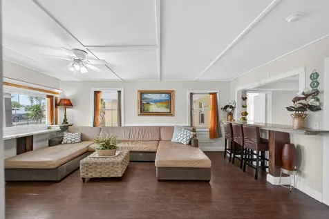 1136 W 7th Street Riviera Beach FL 33404