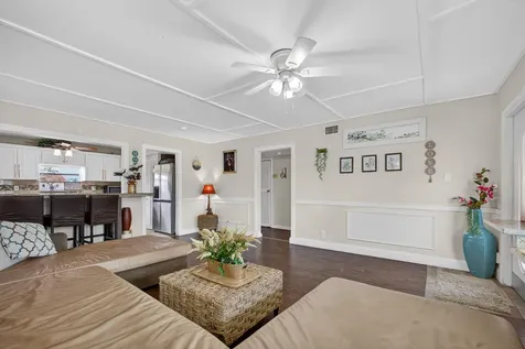 1136 W 7th Street Riviera Beach FL 33404