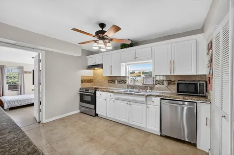 1136 W 7th Street Riviera Beach FL 33404