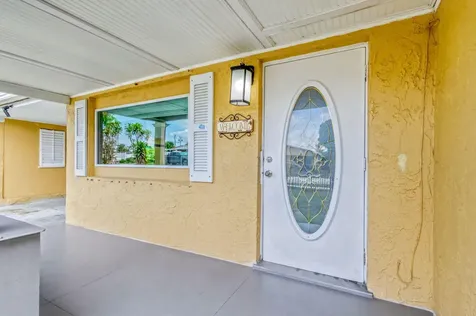 1136 W 7th Street Riviera Beach FL 33404