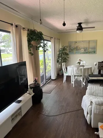 143 Lake Susan Drive West Palm Beach FL 33411