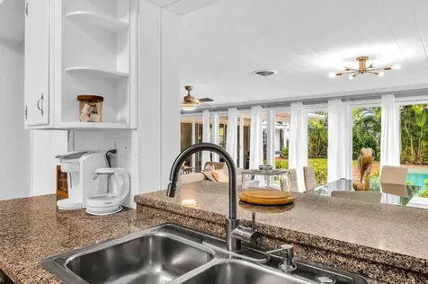 127 Miramar Way West Palm Beach FL 33405