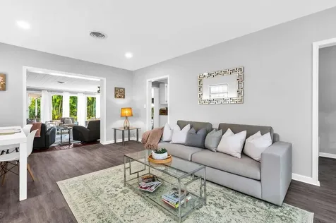 127 Miramar Way West Palm Beach FL 33405