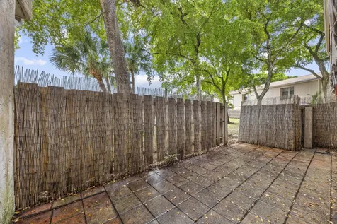 841 Nw 82nd Avenue Plantation FL 33324