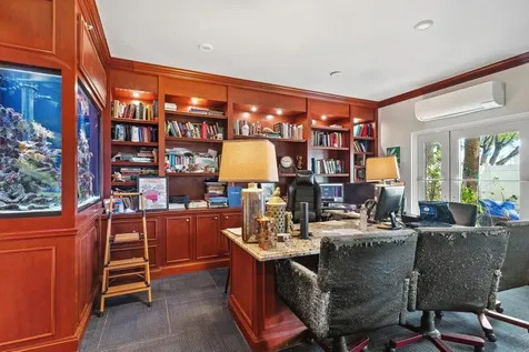 7051 Seacrest Boulevard Lake Worth FL 33462