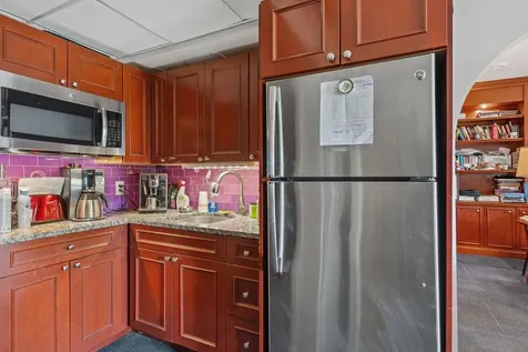 7051 Seacrest Boulevard Lake Worth FL 33462