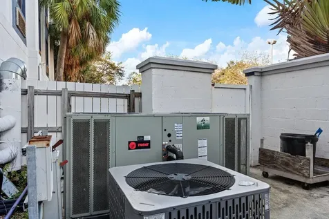 7051 N Seacrest Boulevard Lantana FL 33462