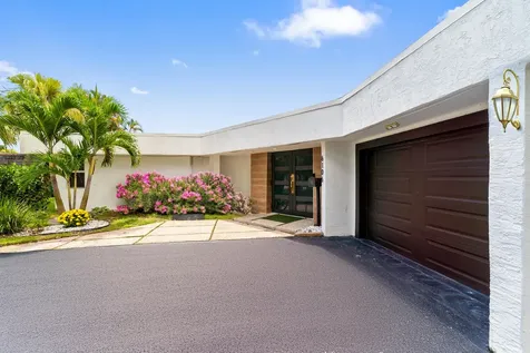 6106 Royal Poinciana Lane Tamarac FL 33319