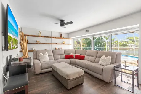 6106 Royal Poinciana Lane Tamarac FL 33319