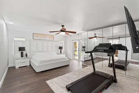 6106 Royal Poinciana Lane Tamarac FL 33319